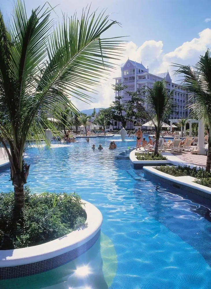 Hotel Riu Ocho Ríos 3*,